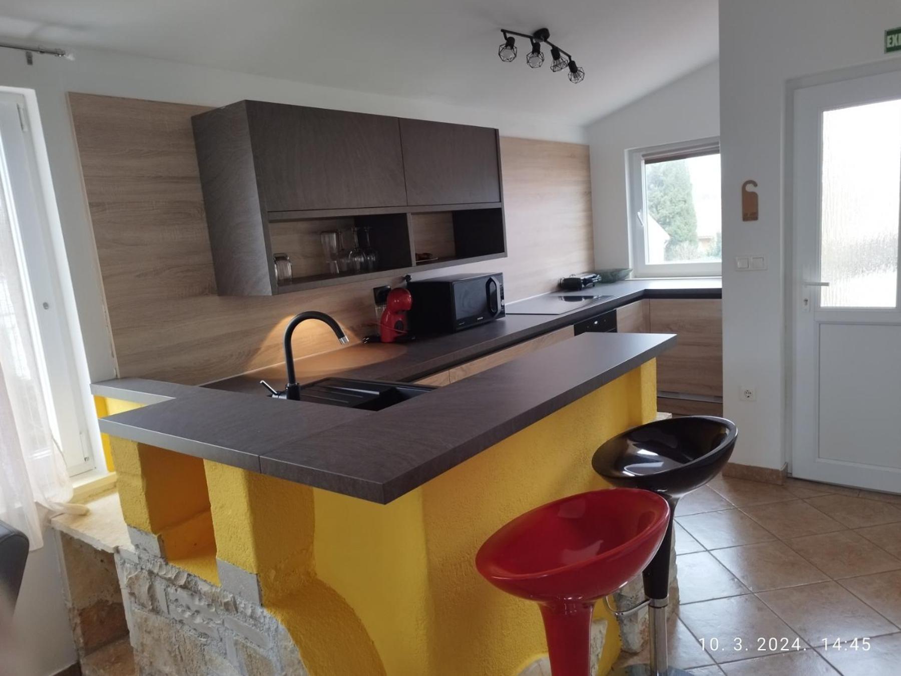 Apartment Zelena Oaza Sisan 75 M2 - 2 Bedrooms Eksteriør bilde